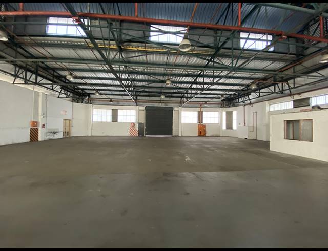 813M² WAREHOUSE TO LET IN NEW GERMANY